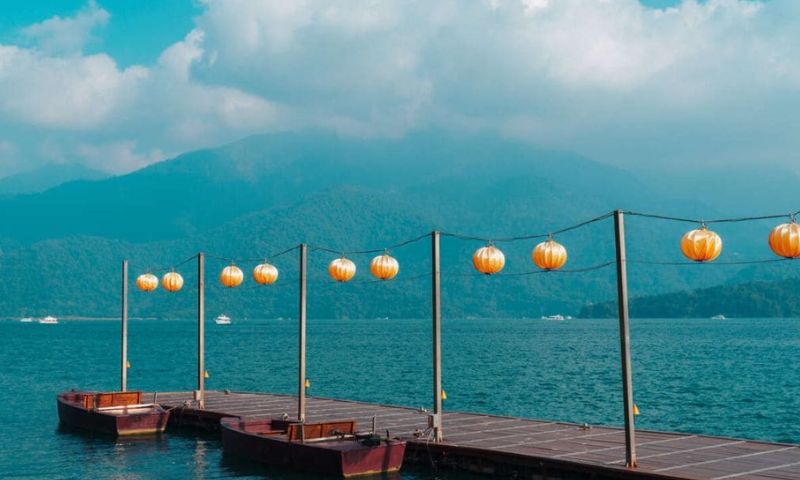 Nét thơ mộng của hồ Nhật Nguyệt